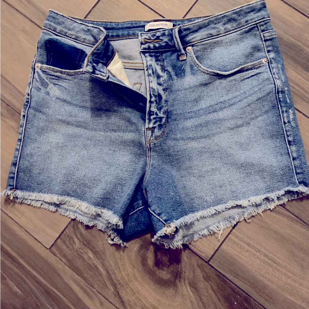 Good American cut off shorts